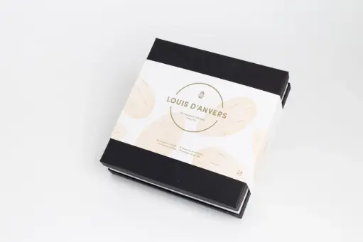 [114.226] 400G PRALINES AU MASSEPAIN ENROBÉES DE CHOCOLAT